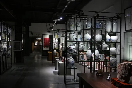 Duosheng Art Hotel Отели рядом со станцией Taizhou Railway Station