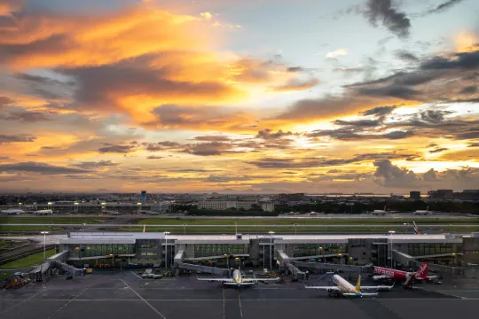 ニノイ・アキノ国際空港