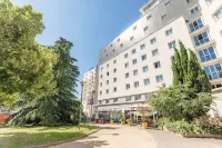 Appart’City Confort Lyon Cité Internationale Hotels near Magi'Corn
