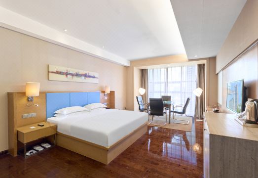 라마다프라자 호텔 로비