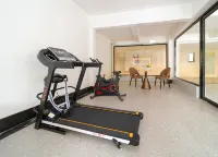 Cloudland Season S Hotel (Beihai Silver Beach Branch)