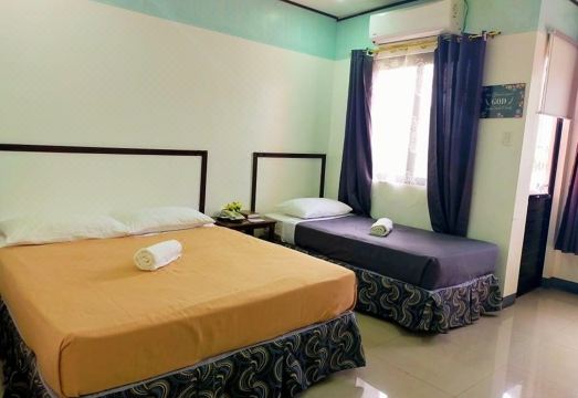 EC 호텔 깔끔한 외관