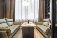 JUN  YI HOLIDAY HOTEL