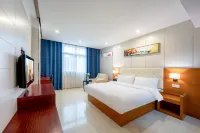 Yilu·Fengqing Business Hotel