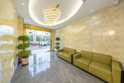 Yueyang Hotel (Wildlife Park Commercial Lane) 칭하이 도서관 주변 호텔