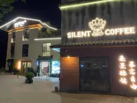 Suyin Inn (Taoxichuan Creative Plaza Sculpture Porcelain Factory Store) Hotels near Ming and Qing Garden