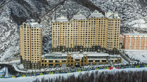 Wanlong Ski Resort International Apartment - Holiday Apartments