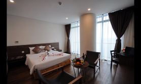Lenid Ocean View Hotel