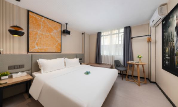 Local Hotels (Guangzhou Jiangnanxi Changgang Road Metro Station)