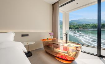 Fengsheng Siji Vacation Boutique Hotel (Longwangshan Rafting, Zhebei Grand Canyon Store)