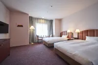 SAITAMA GRAND HOTEL HONJO Hotel in zona Hanazono