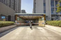 Lanou International Hotel - parking