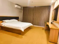 Light Enjoyment Season Hotel