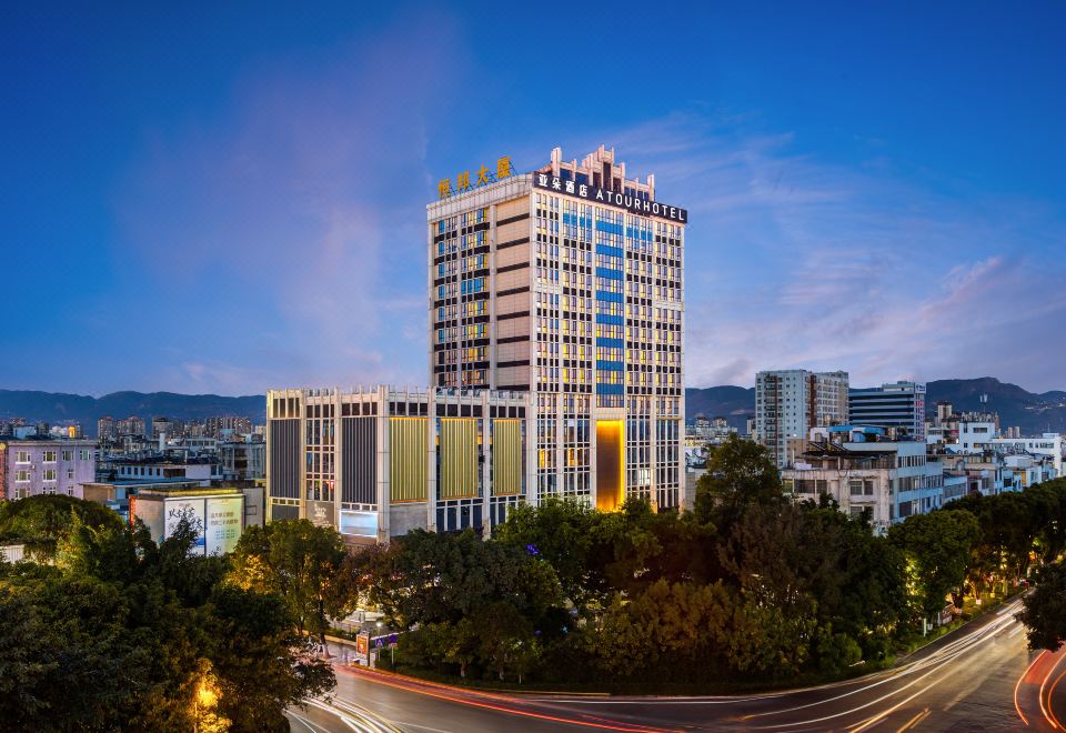 hotel overview picture