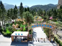 Xixi Forest Yuequanju Hot Spring Hotel Hotels in Hezhou