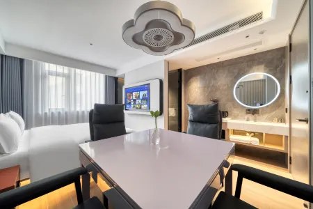 Yiwu Oujin · Yunjing Hotel (Xiuhuli) Отели рядом с достопримечательностью «Qiyi Agriculture Ecological Garden»