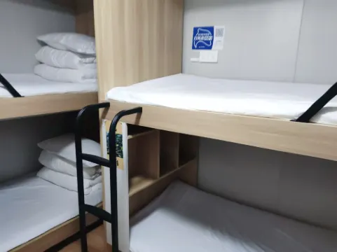 鯨魚島青年旅舍（天津之眼新開河萬達廣場店）