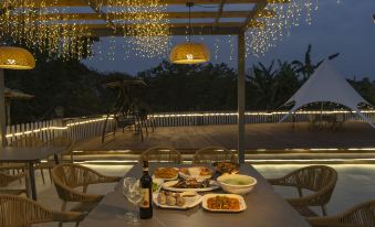 Weizhou Island Yihai Ge Scenic Apartment (Beike Beach)