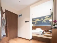 魏風雲舍·四合院·設計師民宿（大同古城華嚴寺店） 大同鼓樓附近的飯店