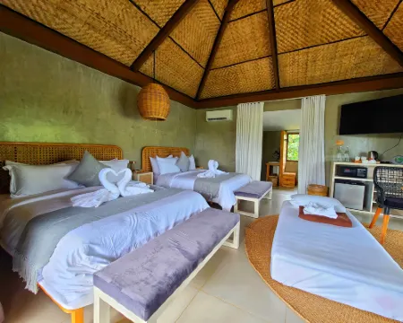 Sofia's Lake Resort Hotels in Cavinti