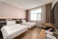 Homeinn Plus Hotel (Xiong'an New Area Rongcheng Sports Center)