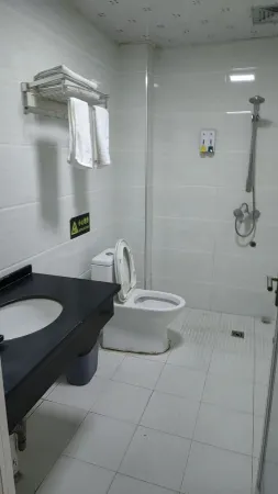 Yinxiang Hotel Отели рядом с достопримечательностью «Hubei People’s Dayuan Farm»