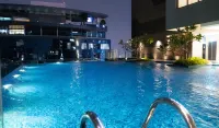 더 매너 스위트 KLCC 바이 문웨이 - 프라이빗 풀