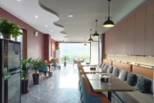 銀海商務酒店（石角店）