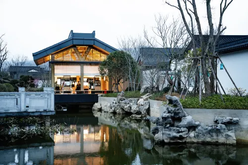 THE ROOT RESORT Hotels in Guiding