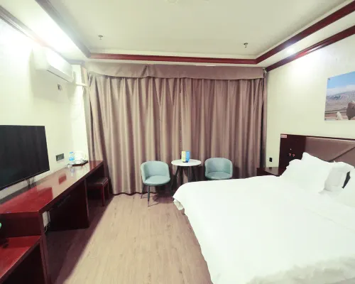 Hua Sheng Hotel Rooms Photos
