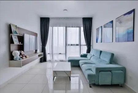 Southkey Mosaic Near Mid valley, 2BR,5-7 pax,High Speed WIFI Отели рядом с достопримечательностью «Figure Museum Johor»