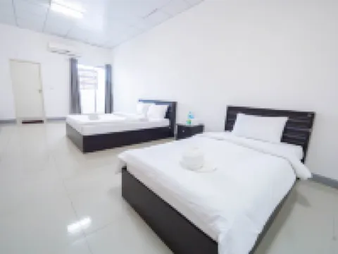 薩萬艾特克酒店 沙灣拿吉酒店