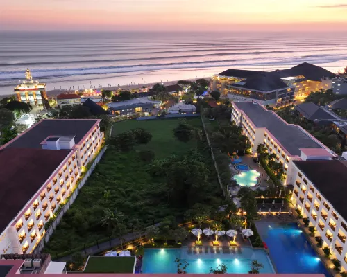 Grand Mercure Bali Seminyak Hotels near Double Six