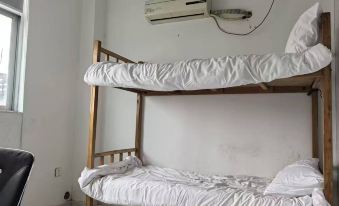 Wangxiyan Homestay (Baiqi Bridge)