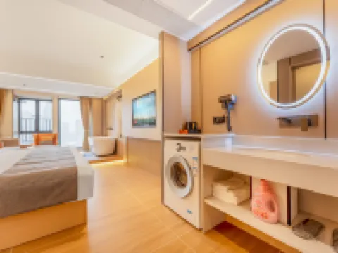 Taishan Qiaocheng Hotel (Changdachang Plaza) Hotels near Jinxing Lake Wetland Park