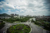 HUKOU GARDEN CITY HOTEL