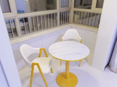 Yinchuan Simple Fashion Spacious Clean Like Home Homestay Отели рядом с достопримечательностью «Ningxia Polytechnic»