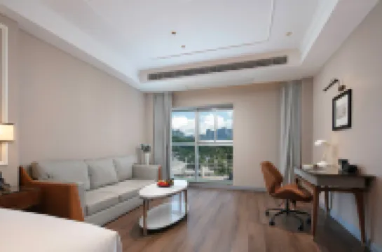 維也納國際飯店（張家界天門山索道站店） 構皮埡附近的飯店