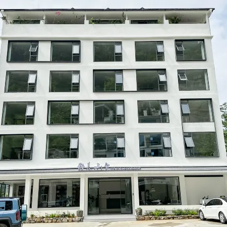 Namei Mountain House