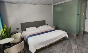 Kuerdening Riverside Homestay