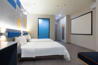 Ease Hotel (Leshan Zhanggongqiao Snack Street) Các khách sạn ở Lạc Sơn