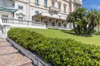 Hotiday Room Collection - Livorno Mascagni Hotels in 