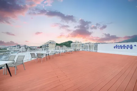 Elephant Mountain Zhejiang has sea Hotel