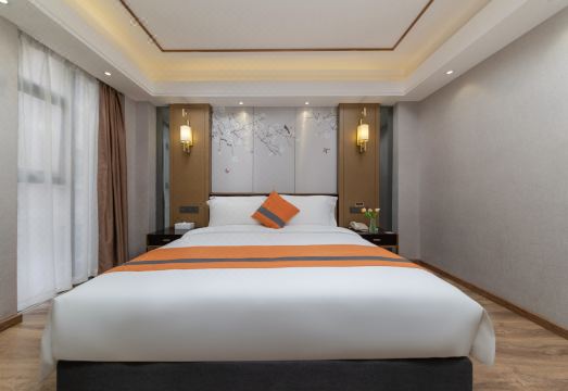 호텔 프런트 전경