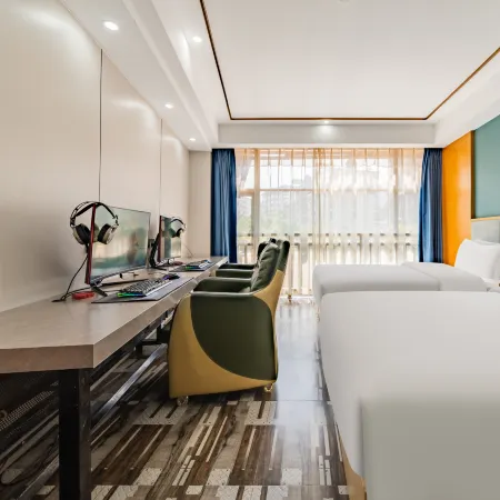 Zhongxian Qiaolin Excellence E-sport Theme Hotel