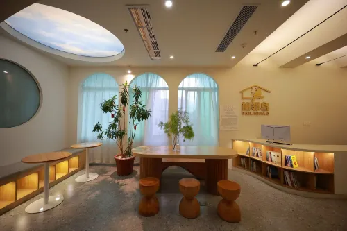 Bolinniao Homestay (MIXC Shantou) 