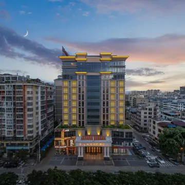 Vienna International Hotel (Qionghai Zhenhai Road)