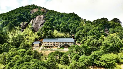 Secret Sanqinggong Holy Land Hotel 삼청궁 주변 호텔