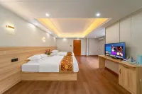 Longsheng Banshan Yinlu Hotel