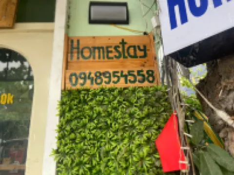 バ ディン ル レヴール ホームステイ 一柱寺周辺のホテル